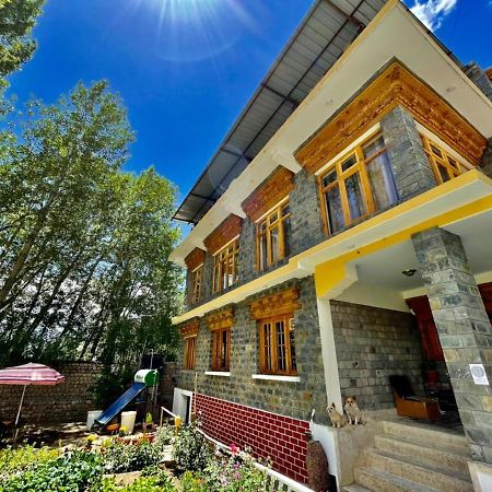 Hidden Leaf Homestay Leh Exterior foto